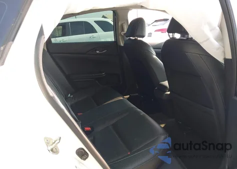 2019 Honda Insight Touring z USA, uszkodzony, nr VIN 19XZE4F95KE031650